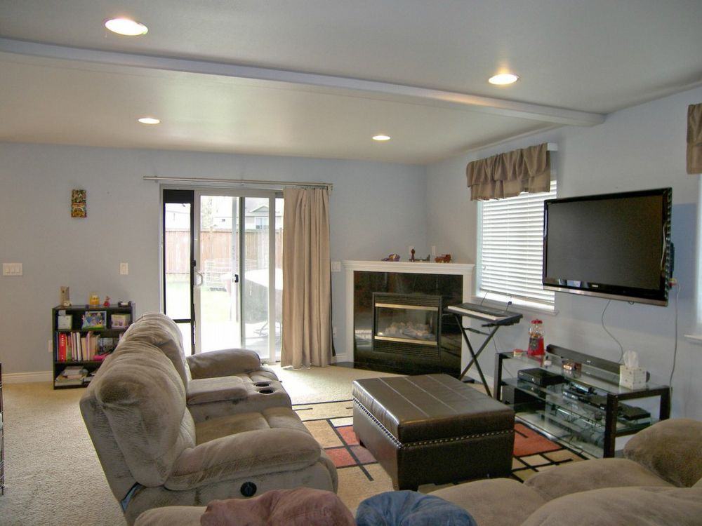 4221 Spring Creek Lane - Photo 2 of 7