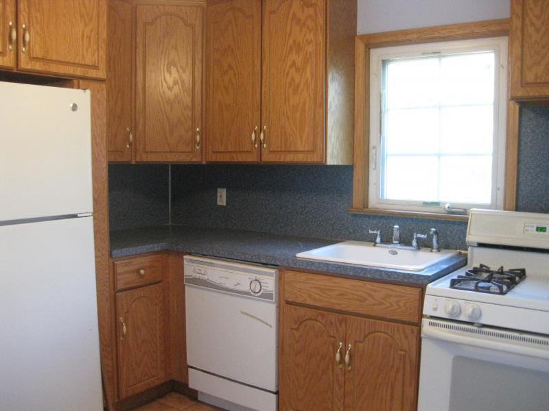 123 Park St Unit 2 - Photo 3 of 15