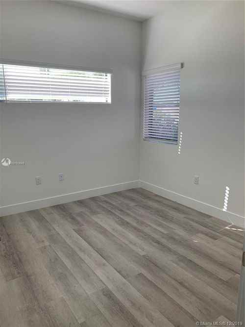 2601 West 12th Avenue - Photo 2 of 5