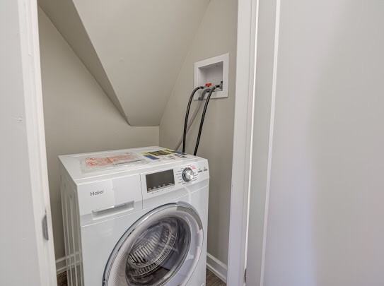 492 Indian Grove - Photo 4 of 8