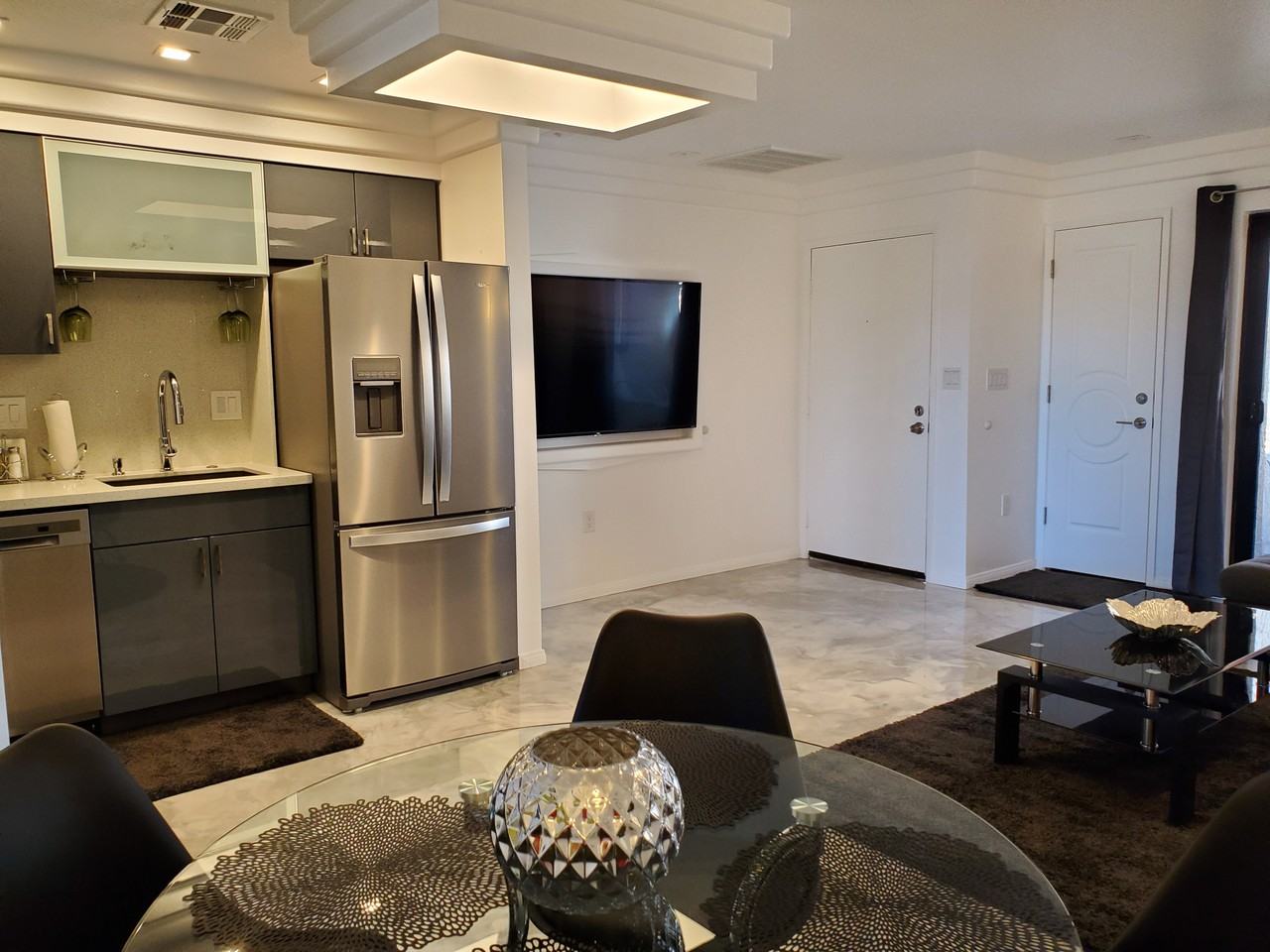 367 South Calle El Segundo #d - Photo 7 of 30