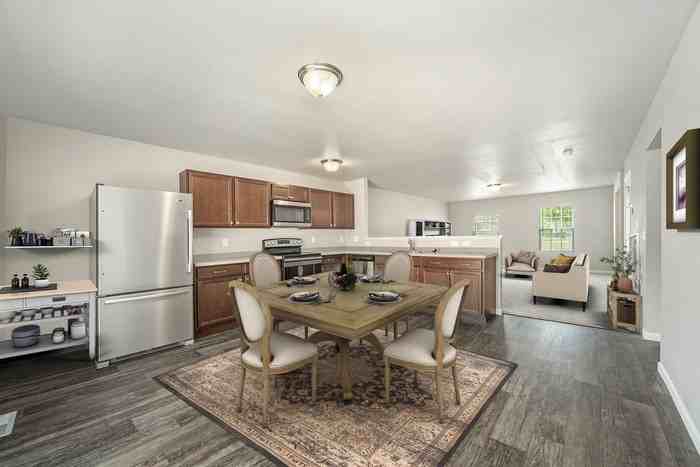 236 Depot Circle - Photo 2 of 17