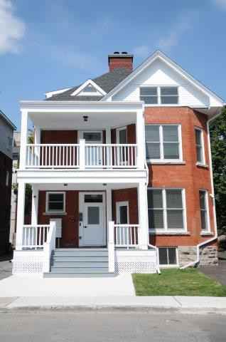 355 Gilmour Street, Ottawa, ON K2P 0R3 2 Bedroom Apartment for 1,950