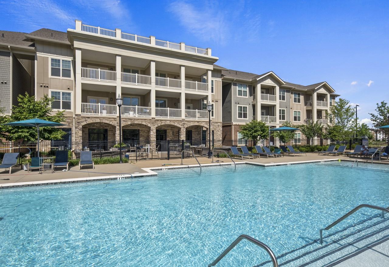 Lantower Waverly - Photo 2 of 30