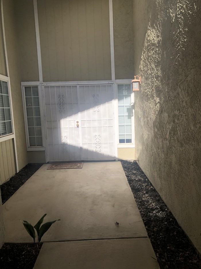 7024 Kingsmill Way - Photo 3 of 31