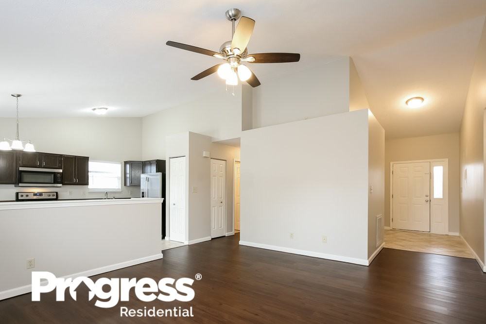 253 Story Rd - Photo 3 of 12