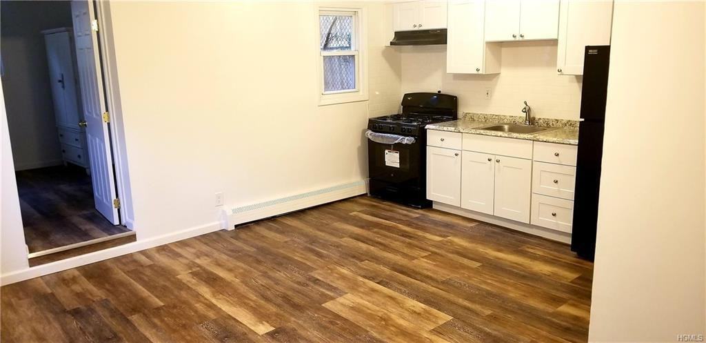 431 Park View Avenue 1fl - Photo 2 of 8