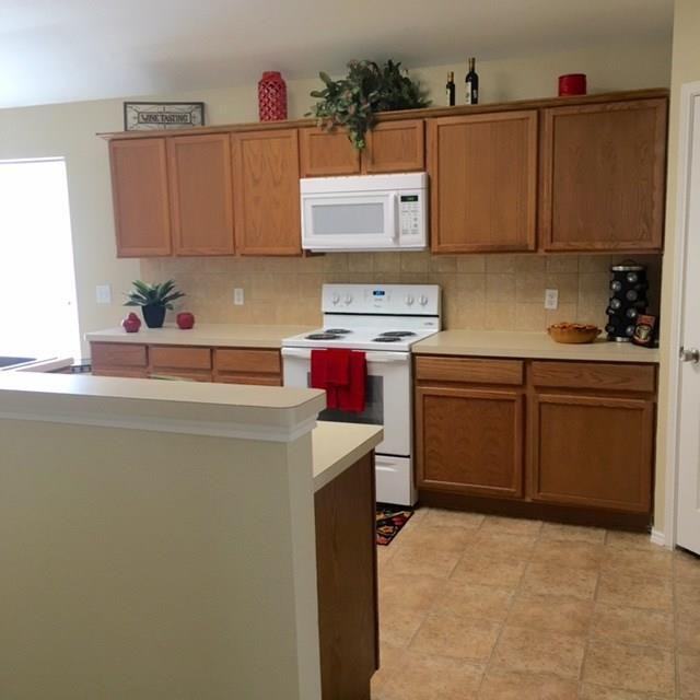 8401 Asheville Lane - Photo 3 of 8