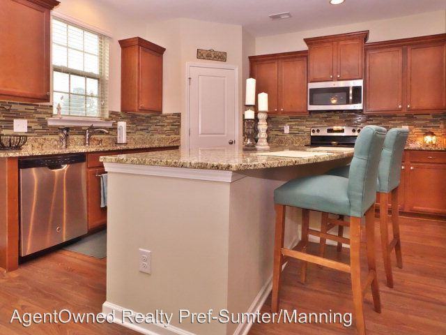 1845 Talisker Drive - Photo 3 of 10