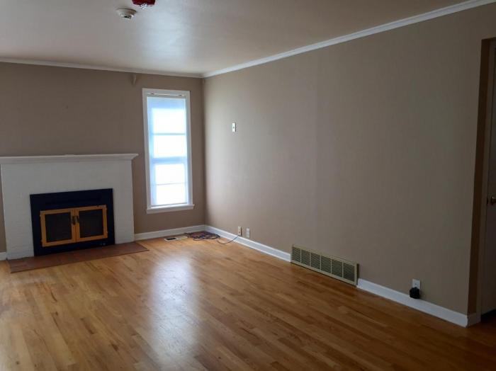 10230 Northeast 183rd Street - Photo 3 of 12