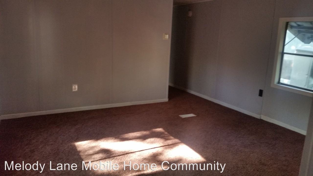 3625 Calhoun Street - Photo 3 of 8