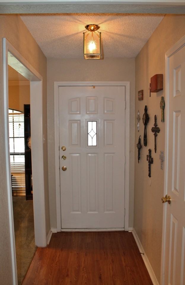 4400 Oak Knoll Ct - Photo 2 of 14