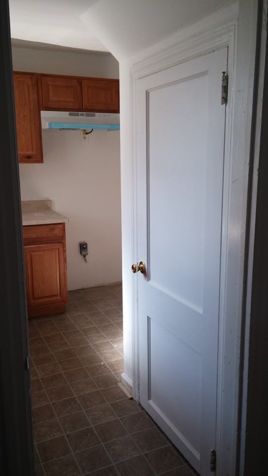 15 S Cannon Dr - Photo 2 of 7