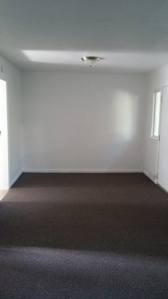 15 S Cannon Dr - Photo 3 of 7