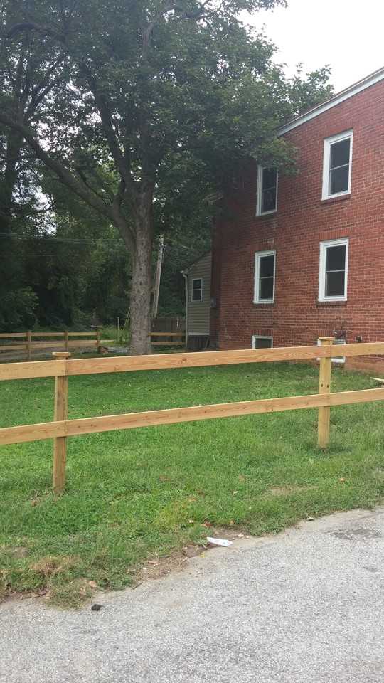 4 Denham Ave - Photo 2 of 2