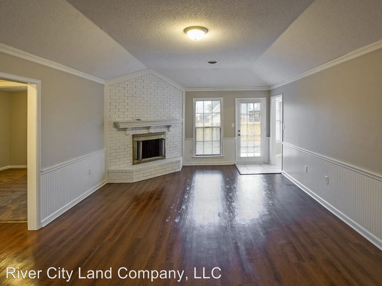 7318 Old Dominion Court - Photo 3 of 12