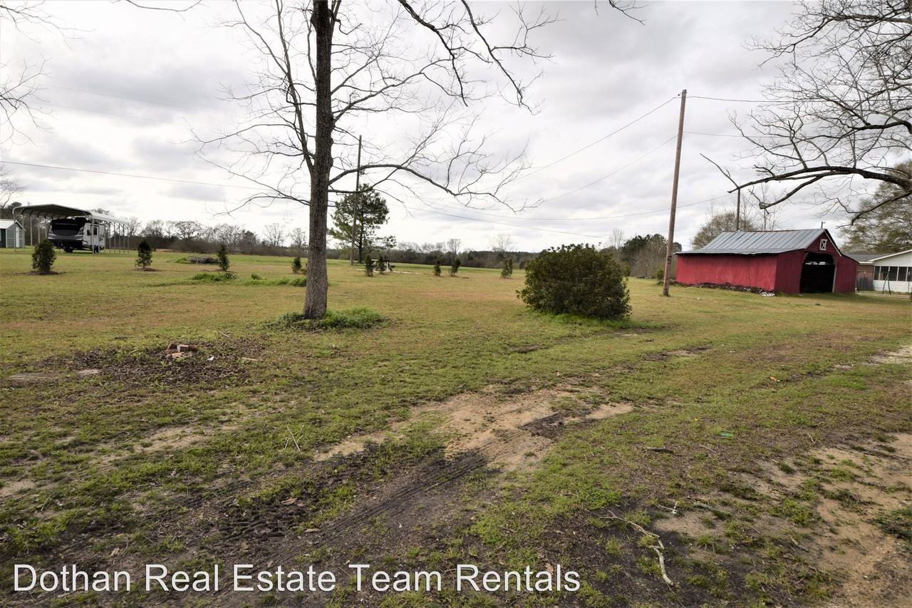 2143 Omussee Rd - Photo 2 of 13