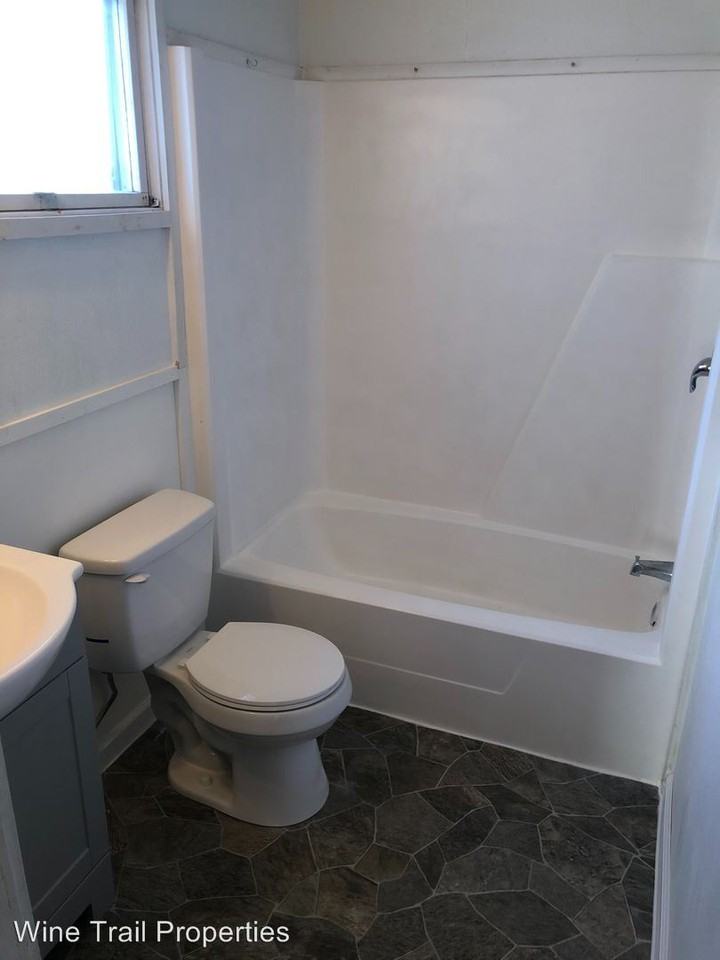 953 Waterloo-Geneva Rd - Photo 3 of 6