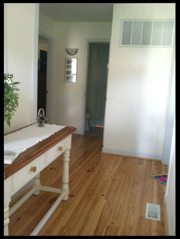 800 Brandermill Dr - Photo 2 of 18