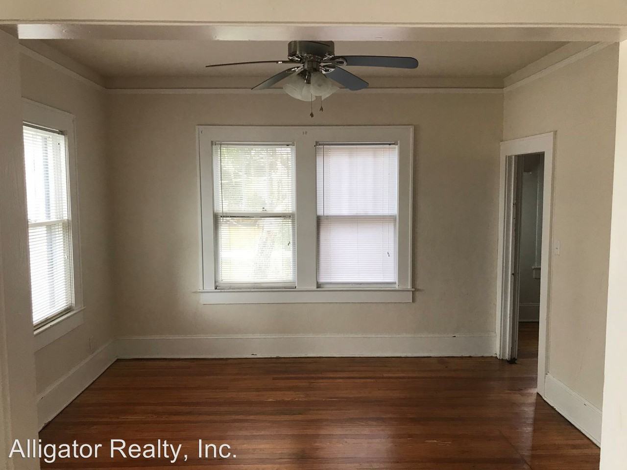 119 Nw 11th St - Photo 3 of 13