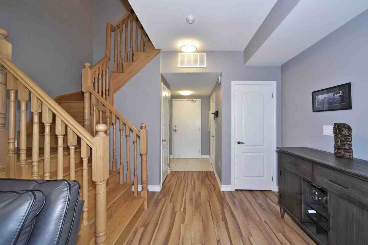 3865 Major Mackenzie Drive West, Vaughan, ON L4H 3L9 2 Bedroom House