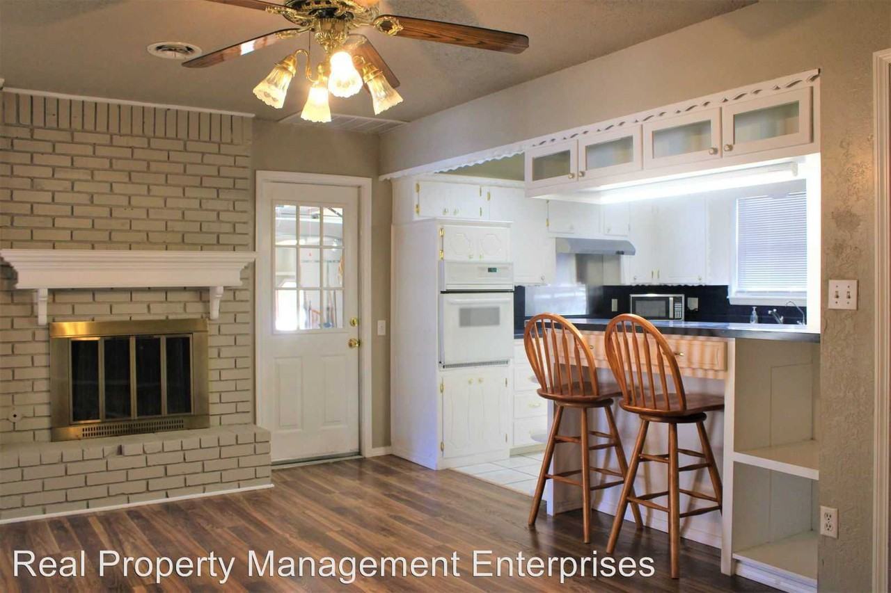 6321 S Dewey Ave - Photo 2 of 13