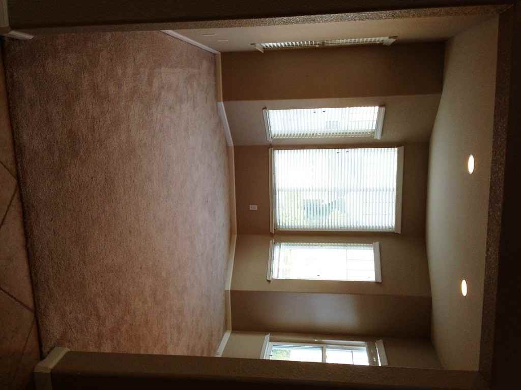 2867 Sandyhills Ln - Photo 3 of 11