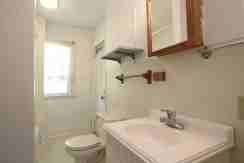 402 Ronalds Street - Photo 3 of 6