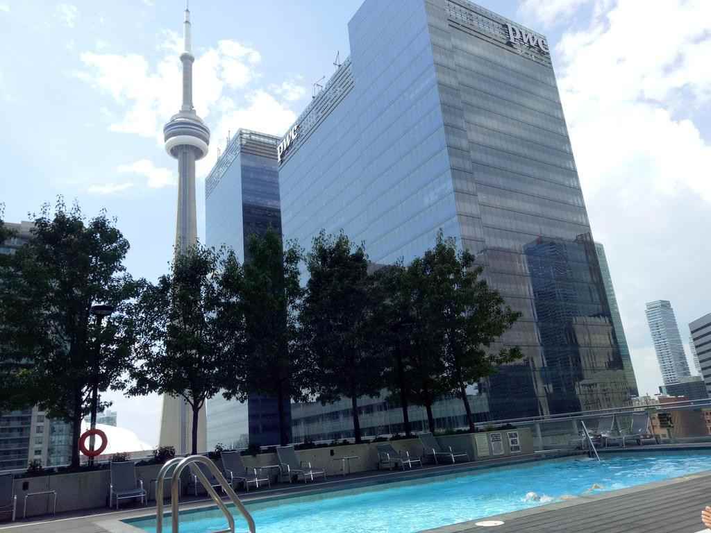 Bremner Blvd & York St #2408 - Photo 2 of 14