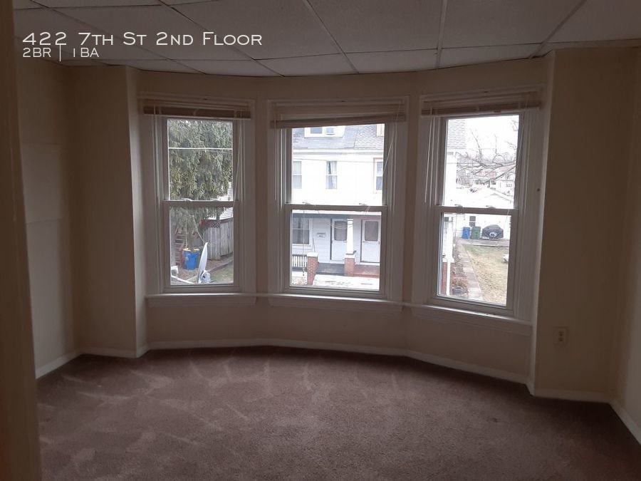 422 7th St 2nd Floor - Photo 2 of 13