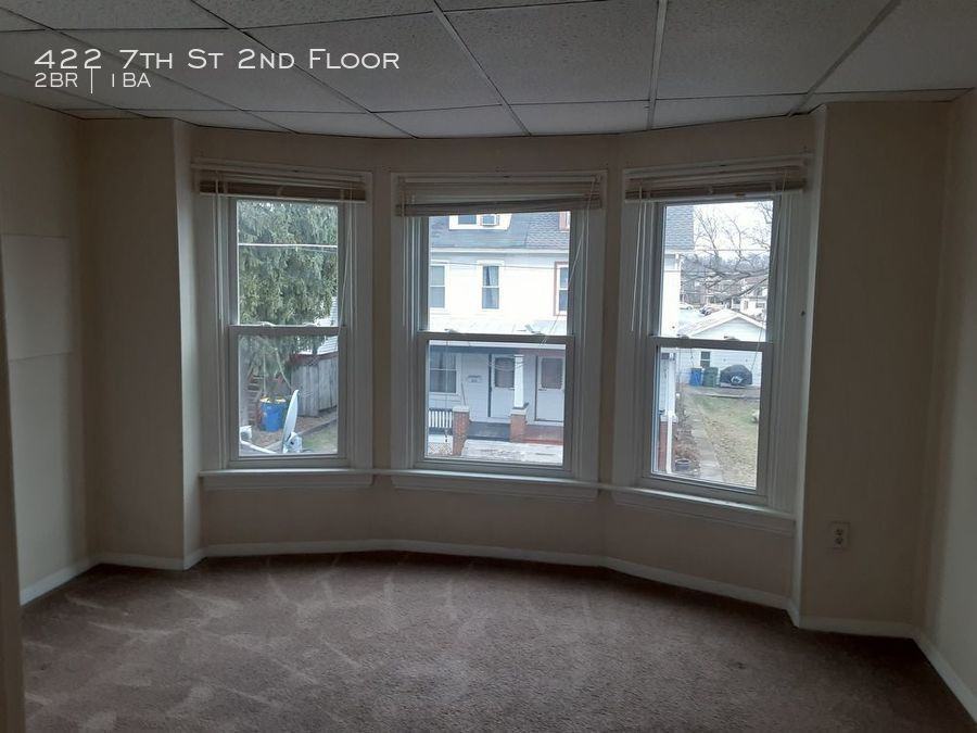 422 7th St 2nd Floor - Photo 3 of 13