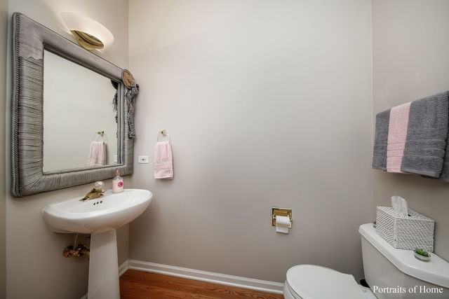 156 Santa Fe - Photo 3 of 16