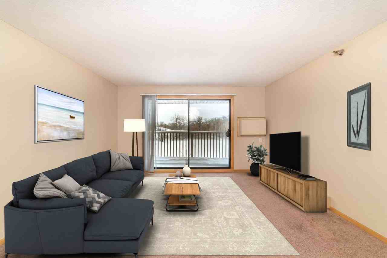 Lakewood Hills Apartments - Photo 2 of 32