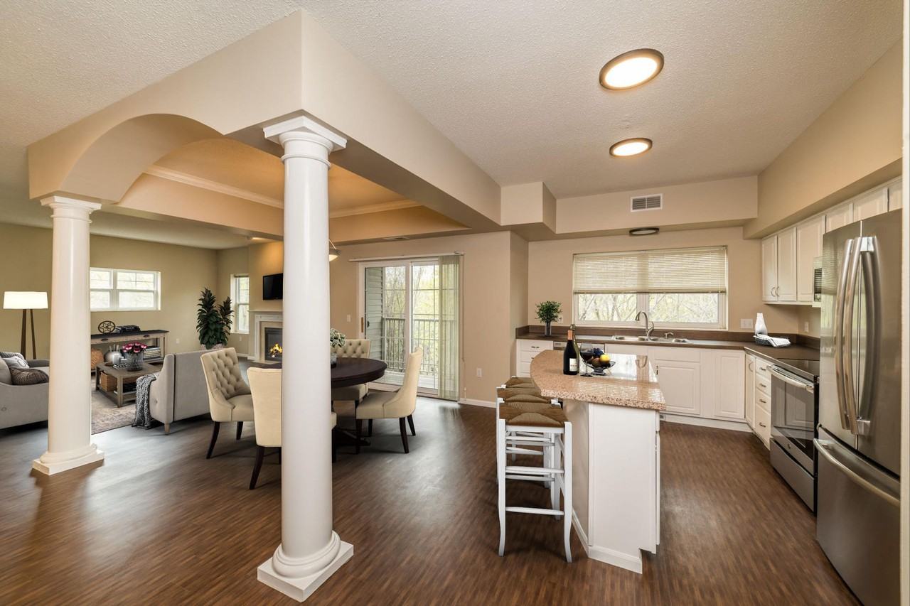 Lake Hazeltine Woods - Photo 4 of 33