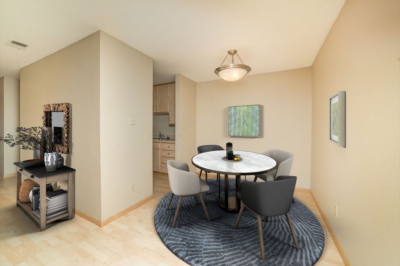 Forest Place Apartments - Photo 4 of 42