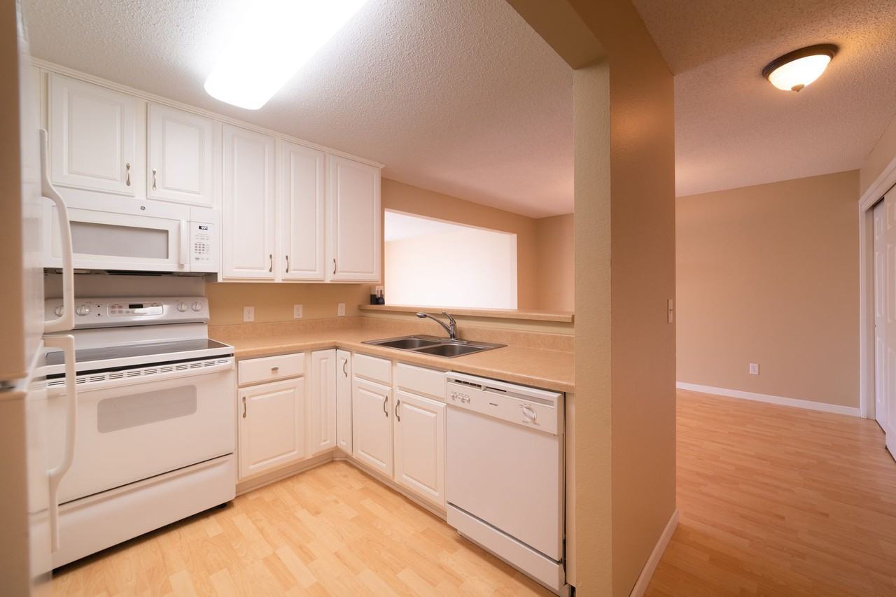 Cutters Grove Apartment Homes - Photo 7 of 29