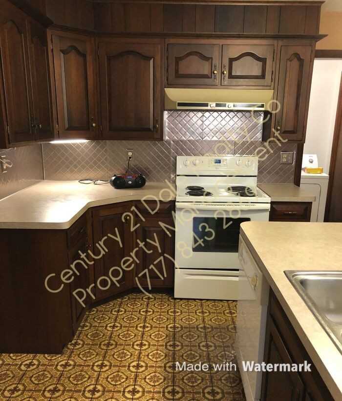 10730 Pickel Road - Photo 3 of 26