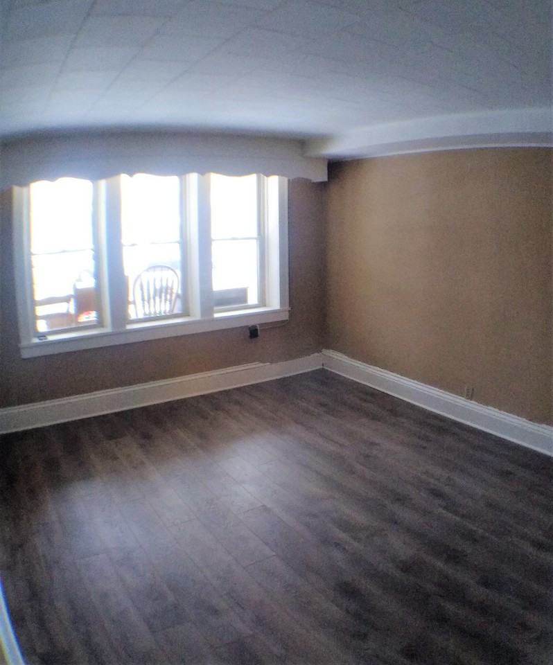 2036 S 14th St #2036S14thS - Photo 3 of 10