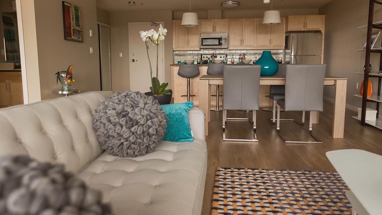 300 Assiniboine Avenue, Winnipeg, MB R3C 0T1 2 Bedroom Apartment for