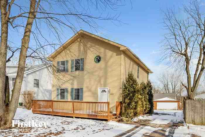 3909 North Park Street - Photo 2 of 13