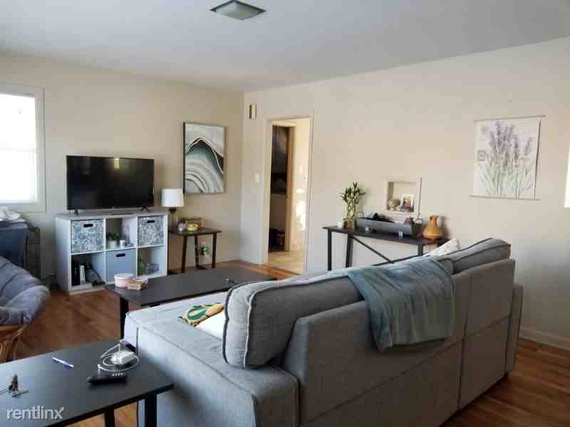 1325 Crestmore Pl - Photo 2 of 21