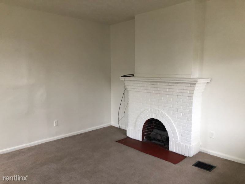 4255 Carlin St - Photo 3 of 12