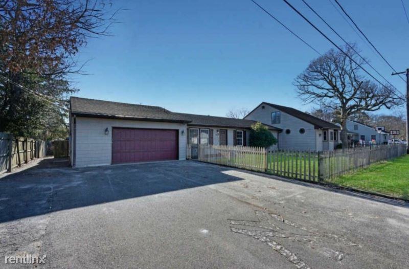 415 Chesnut Dr - Photo 3 of 49