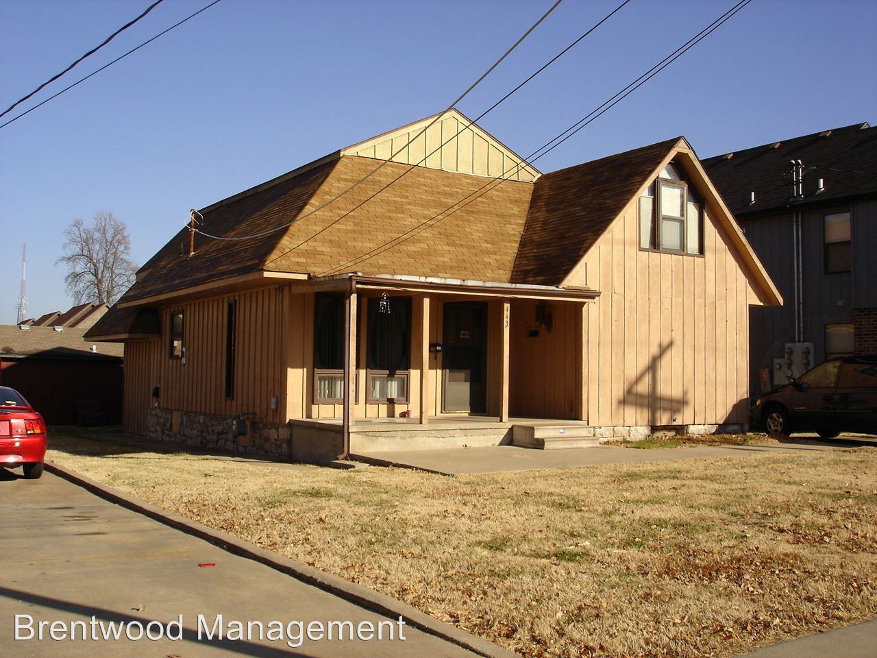 1050 E. Walnut - Photo 3 of 50