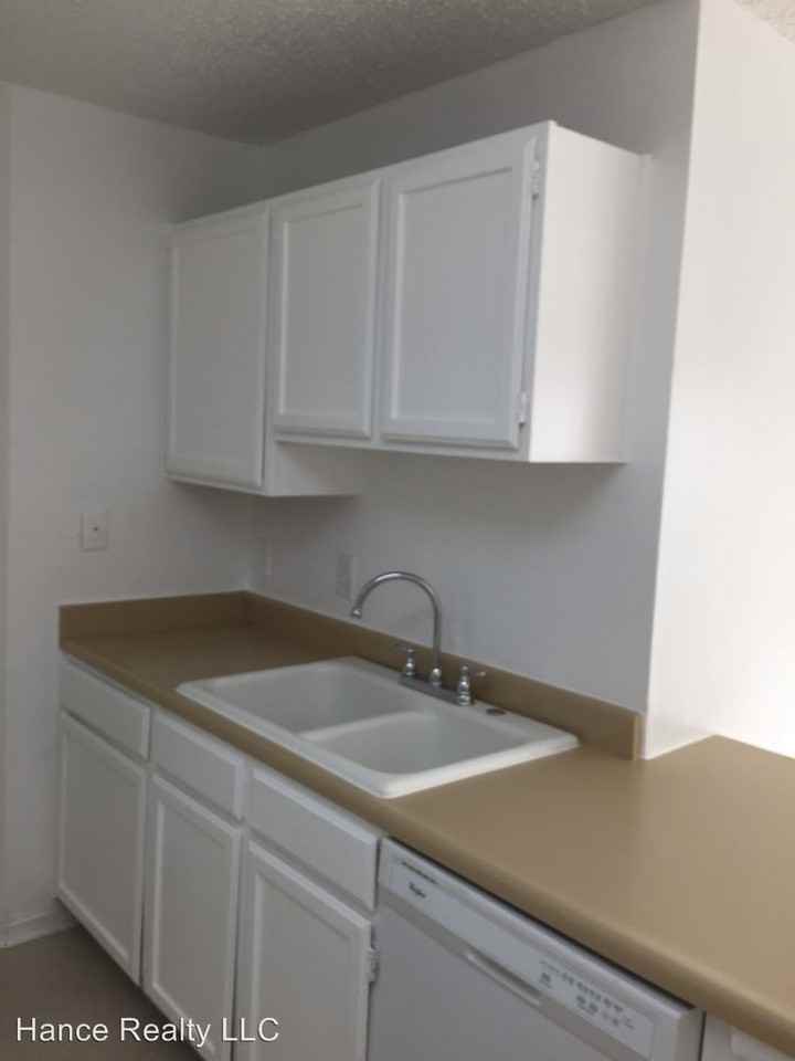 5843GLACIE 5843-Glacier Sun Dr - Photo 3 of 20