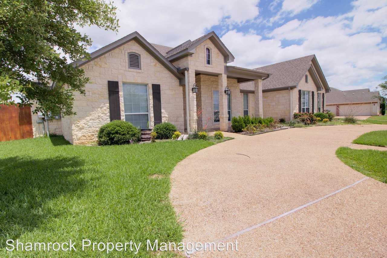 1401 Ridgeview Dr - Photo 2 of 35