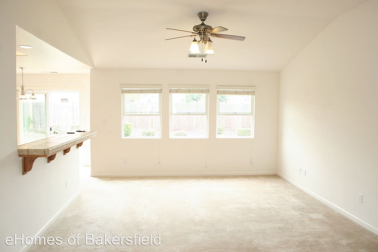 11111 Truchard Ct - Photo 3 of 10