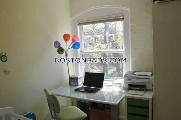 48 Inman Street #2 - Photo 3 of 16