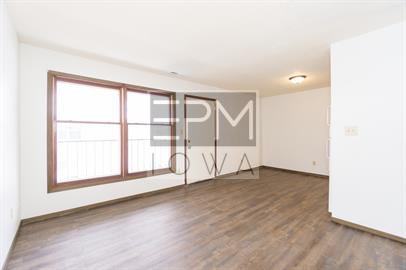 120 Sherwood court #7 - Photo 2 of 10