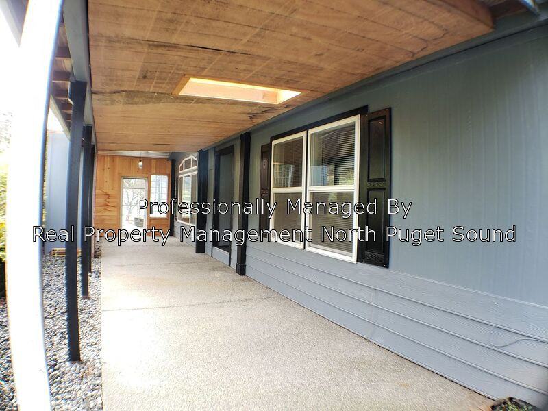 14525 Three Lakes Rd - Photo 2 of 27